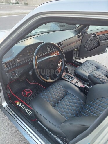 Mercedes E 280 1995, 378,000 km - 2.8 l - Bakı