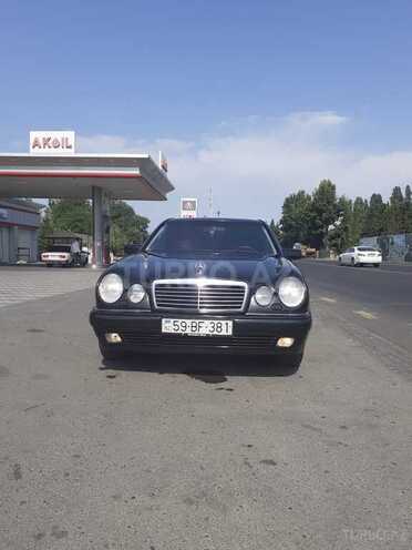 Mercedes E 240 1998, 380,000 km - 2.4 l - Bakı