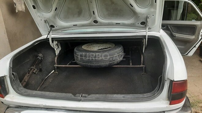 GAZ 3110 2001, 325,456 km - 2.7 l - Tovuz