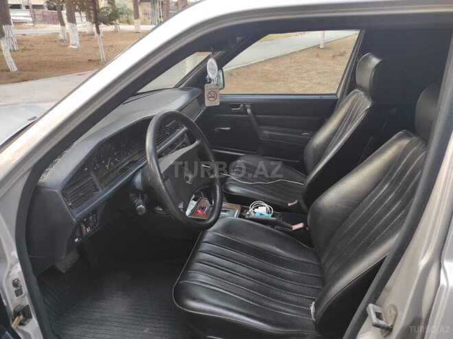 Mercedes 190 1989, 198,215 km - 2.0 l - Bakı