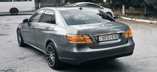 Mercedes E 200 2015, 139,500 km - 2.2 l - Bakı