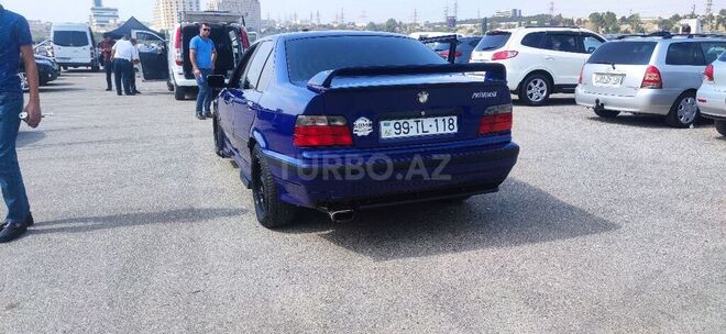 BMW 320 1995, 260,000 km - 2.0 l - Bakı