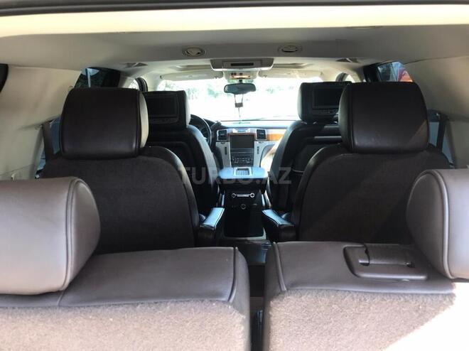 Cadillac Escalade 2011, 140,000 km - 6.2 l - Bakı