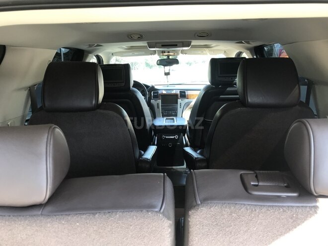 Cadillac Escalade 2011, 140,000 km - 6.2 l - Bakı