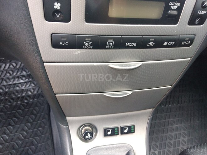 Toyota Corolla 2007, 186,200 km - 1.4 l - Bakı