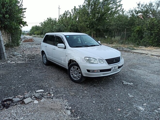 Mitsubishi Airtrek 2002, 303,000 km - 2.0 l - Bakı