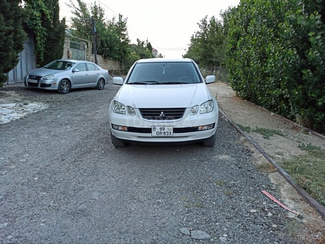 Mitsubishi Airtrek 2002, 303,000 km - 2.0 l - Bakı