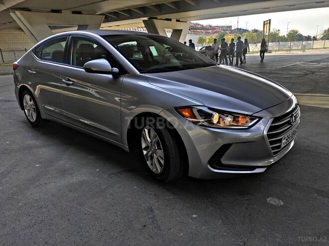 Hyundai Elantra 2017, 83,000 km - 2.0 l - Bakı