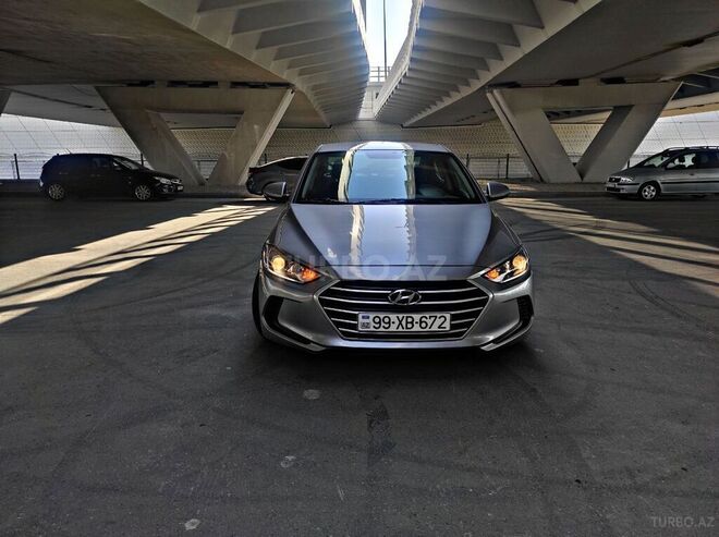 Hyundai Elantra 2017, 83,000 km - 2.0 l - Bakı