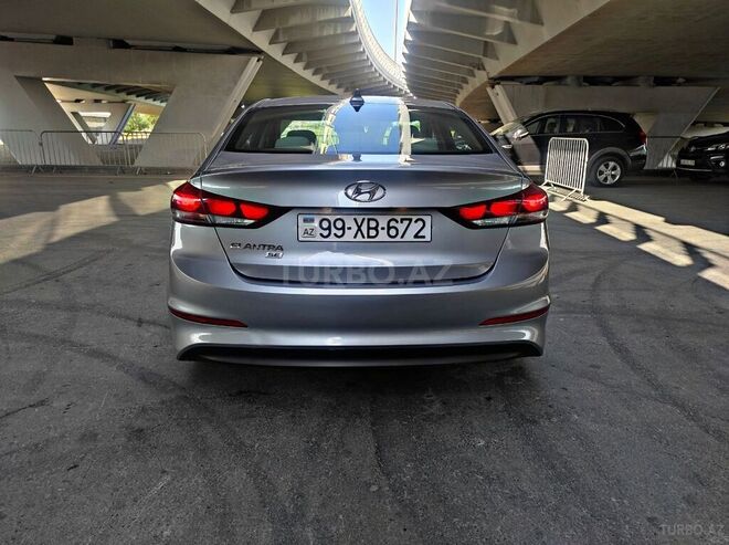 Hyundai Elantra 2017, 83,000 km - 2.0 l - Bakı