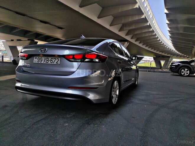 Hyundai Elantra 2017, 83,000 km - 2.0 l - Bakı
