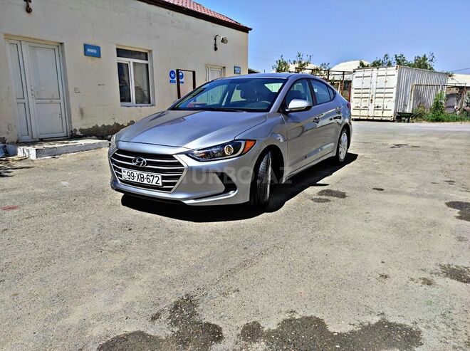 Hyundai Elantra 2017, 83,000 km - 2.0 l - Bakı