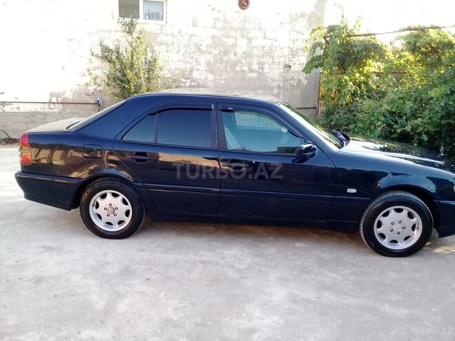 Mercedes C 240 1997, 412,000 km - 2.4 l - Bakı