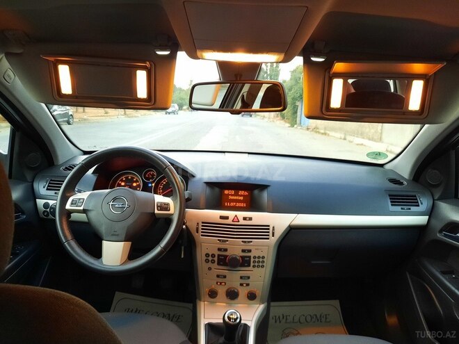 Opel Astra 2008, 143,000 km - 1.4 l - Bakı