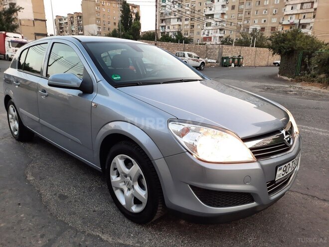 Opel Astra 2008, 143,000 km - 1.4 l - Bakı