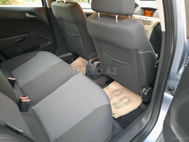 Opel Astra 2008, 143,000 km - 1.4 l - Bakı