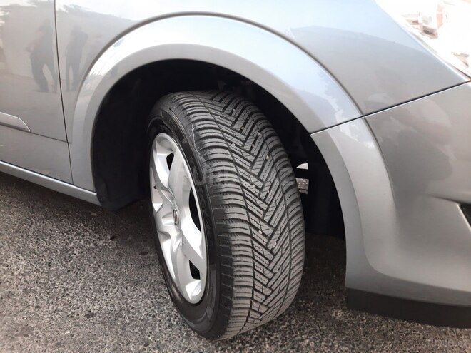 Opel Astra 2008, 143,000 km - 1.4 l - Bakı