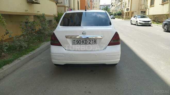 Nissan Tiida 2010, 235,000 km - 1.6 л - Bakı