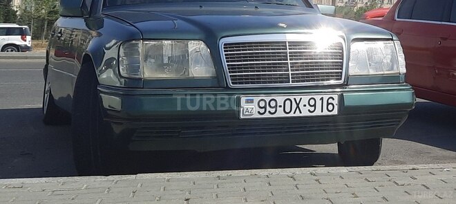Mercedes E 220 1993, 451,000 km - 2.2 л - Bakı
