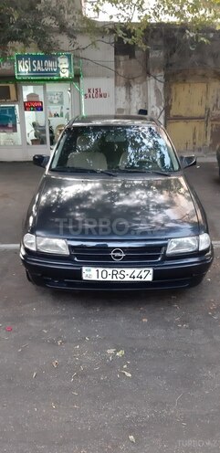 Opel Astra 1993, 394,892 km - 1.4 l - Bakı