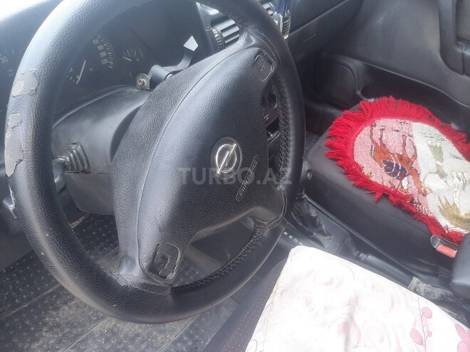 Opel Astra 2002, 450,000 km - 2.0 l - Bakı