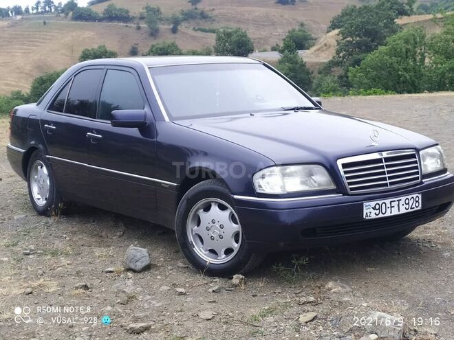 Mercedes C 220 1995, 360,000 km - 2.2 л - Salyan