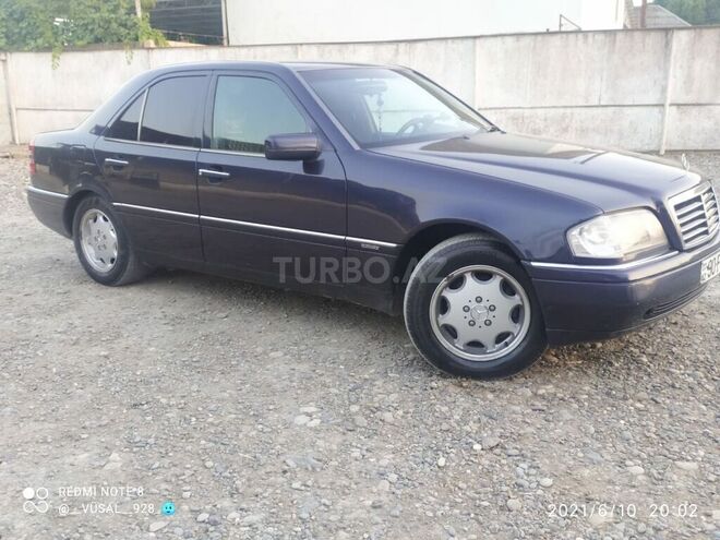 Mercedes C 220 1995, 360,000 km - 2.2 л - Salyan