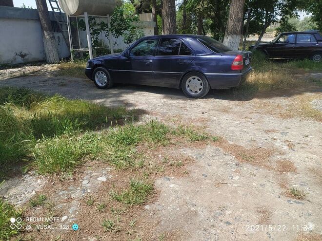 Mercedes C 220 1995, 360,000 km - 2.2 л - Salyan