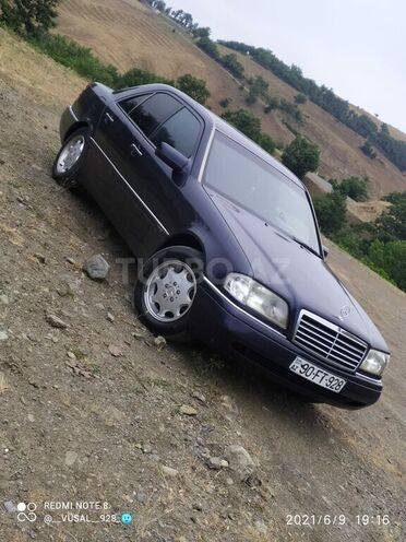 Mercedes C 220 1995, 360,000 km - 2.2 л - Salyan