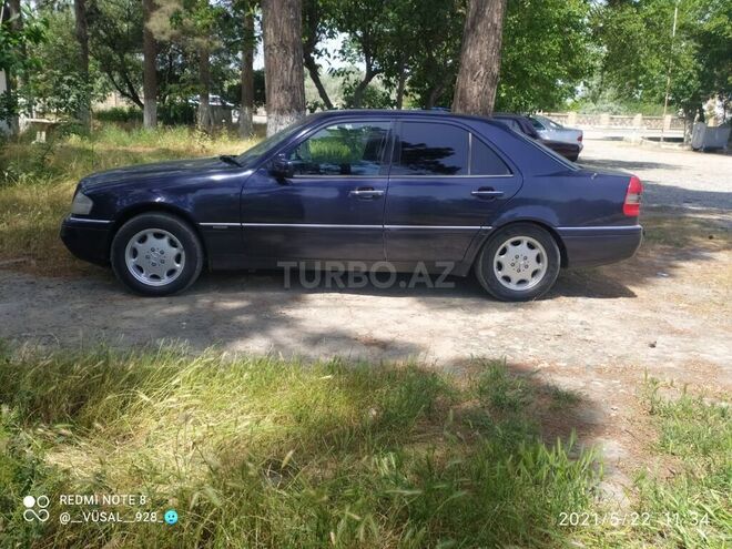 Mercedes C 220 1995, 360,000 km - 2.2 л - Salyan