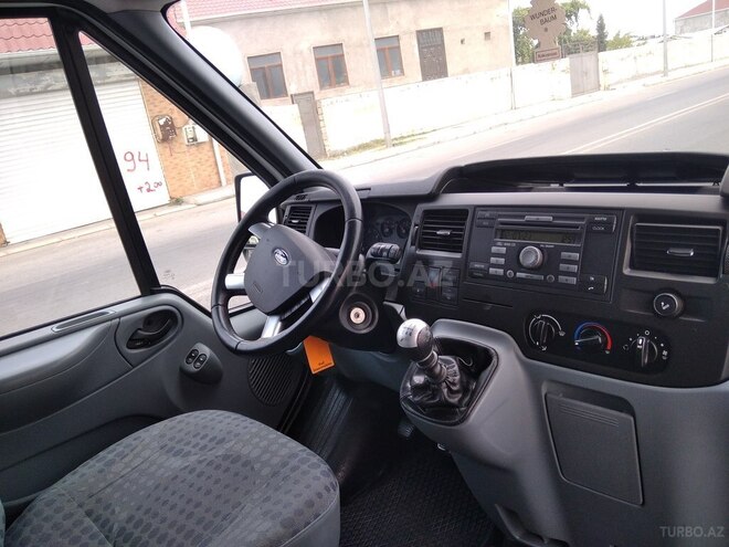 Ford Transit 2009, 273,000 km - 2.4 l - Bakı
