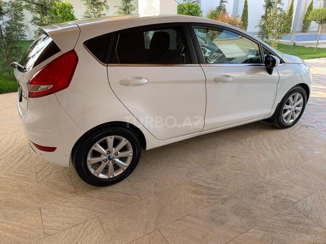 Ford Fiesta 2010, 97,520 km - 1.4 l - Bakı