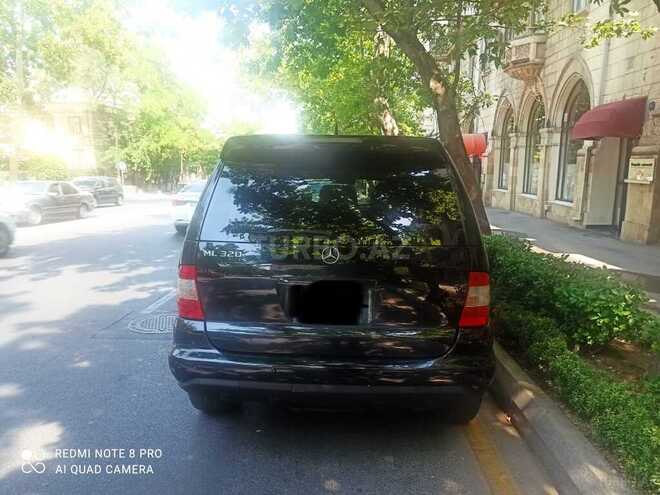Mercedes ML 320 2002, 226,700 km - 3.2 l - Bakı