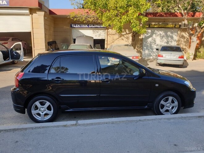 Toyota Corolla 2005, 240,000 km - 1.4 l - Bakı