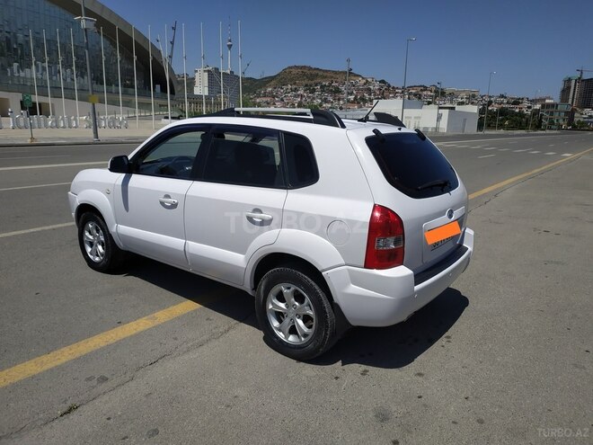 Hyundai Tucson 2008, 215,000 km - 2.0 л - Bakı