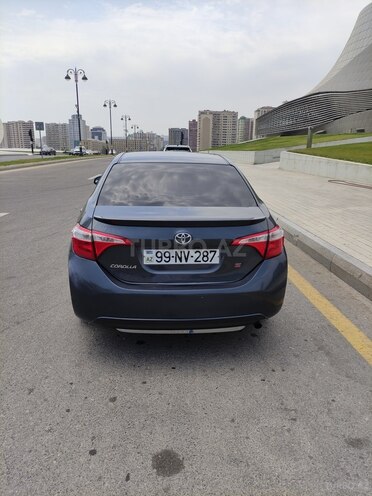 Toyota Corolla 2013, 180,247 km - 1.8 l - Bakı