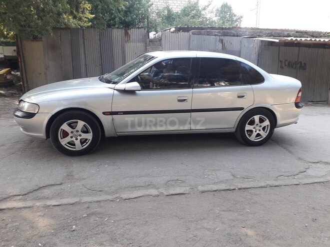 Opel Vectra 1996, 256,000 km - 2.0 l - Sumqayıt