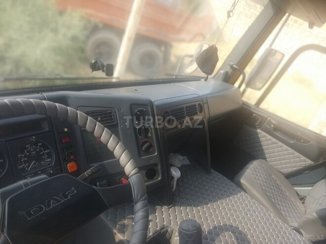 KamAz 53212 1993, 300,000 km - 11.0 l - Bakı