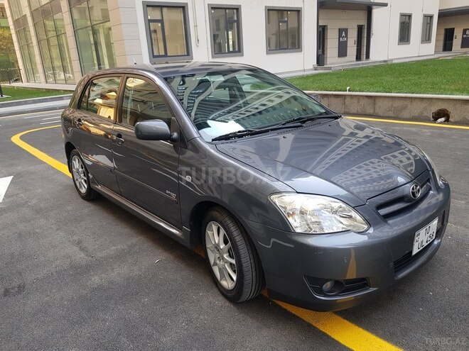 Toyota Corolla 2005, 146,000 km - 1.4 l - Bakı