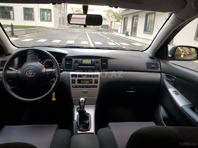 Toyota Corolla 2005, 146,000 km - 1.4 l - Bakı