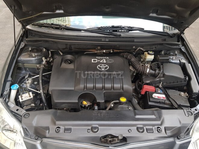 Toyota Corolla 2005, 146,000 km - 1.4 l - Bakı