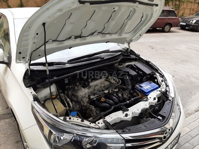 Toyota Corolla 2013, 134,000 km - 1.6 l - Bakı