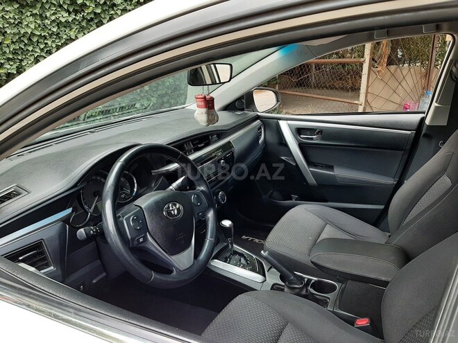 Toyota Corolla 2013, 134,000 km - 1.6 l - Bakı