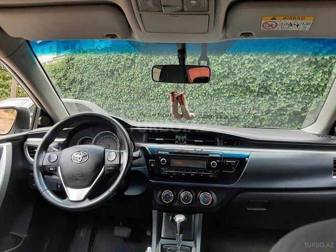 Toyota Corolla 2013, 134,000 km - 1.6 l - Bakı
