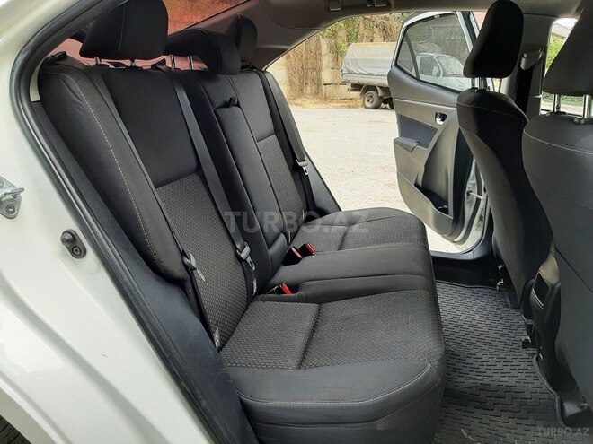 Toyota Corolla 2013, 134,000 km - 1.6 l - Bakı