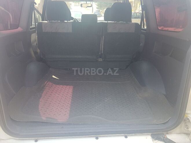 Toyota Prado 2001, 287,000 km - 2.7 л - Bakı