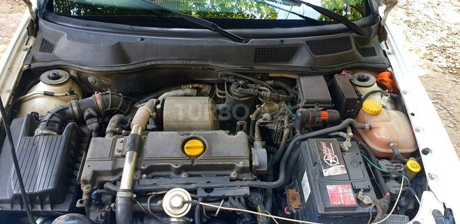Opel Astra 1998, 326,588 km - 2.0 l - Gəncə