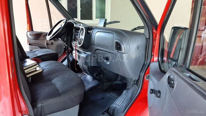 Ford Transit 2001, 713,086 km - 2.4 l - İmişli