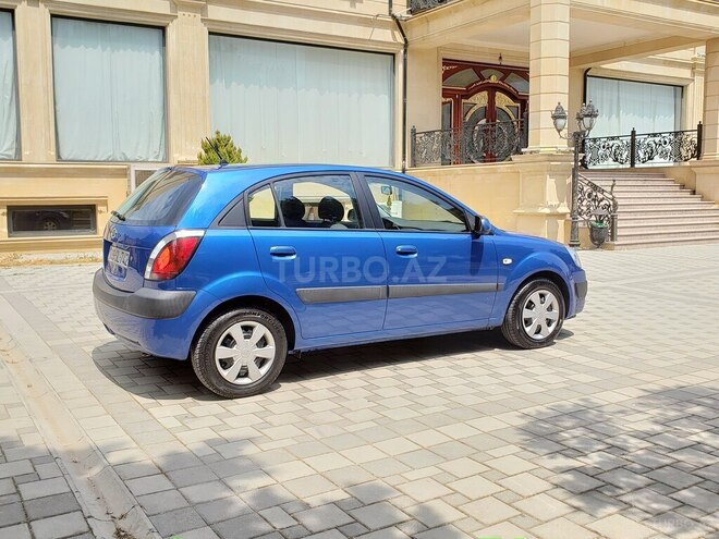 Kia Rio 2006, 88,000 km - 1.4 l - Sumqayıt