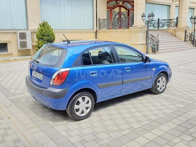 Kia Rio 2006, 88,000 km - 1.4 l - Sumqayıt